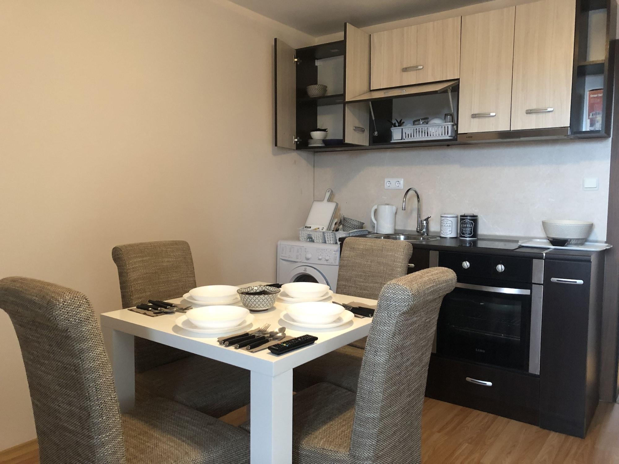 Palace De Luxe Apartments Pomorie Bagian luar foto